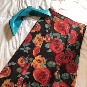 Floral long skirt with slit